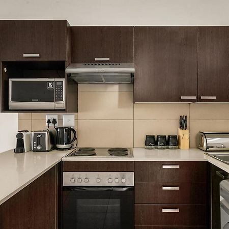 V&S Apartments - Immaculate Luxury Apartment In Fourways, Johannesburg 桑顿 外观 照片