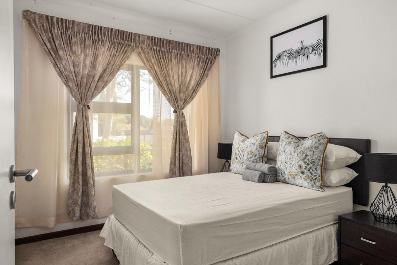 V&S Apartments - Immaculate Luxury Apartment In Fourways, Johannesburg 桑顿 外观 照片