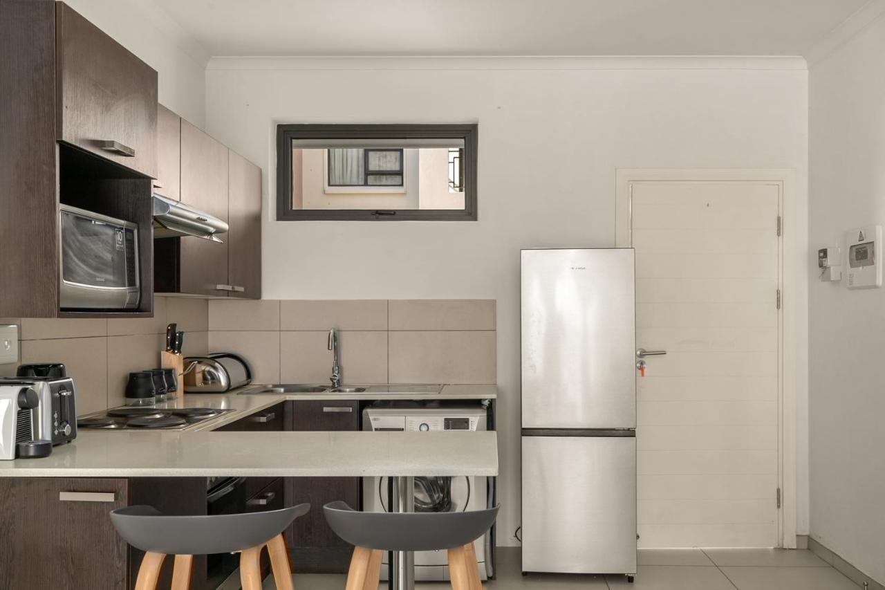 V&S Apartments - Immaculate Luxury Apartment In Fourways, Johannesburg 桑顿 外观 照片